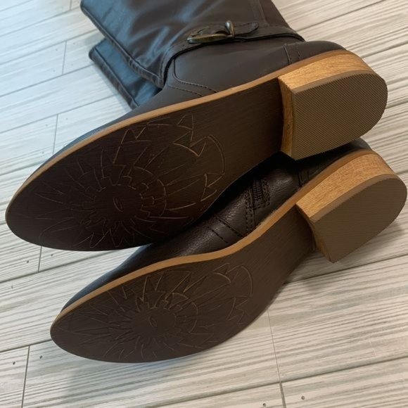 BareTraps woman’s mid shaft boots size 7.5 - Picture 7 of 11